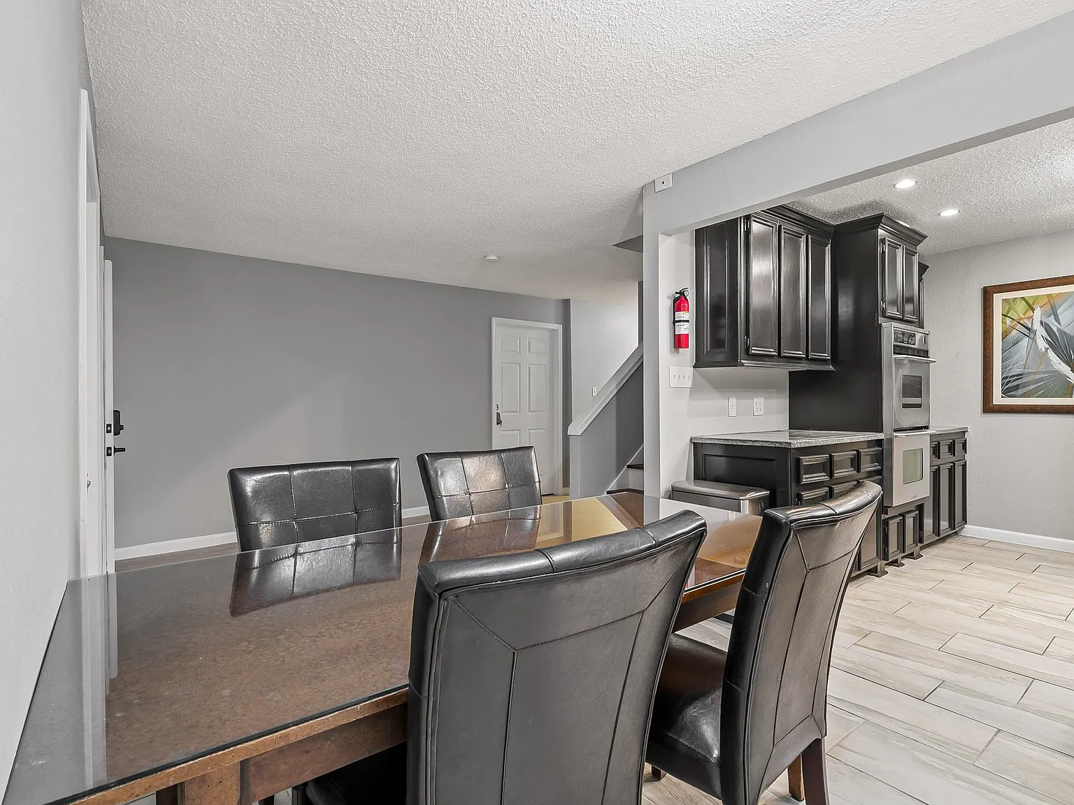 4 bed, 4.0 bath, 3506 sqft, $680 — Photo 3