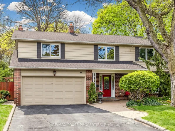 63 Walkerton Dr, Markham, ON L3P 1H9