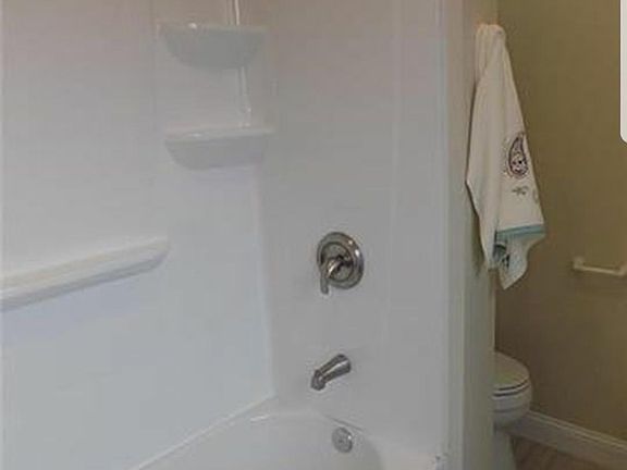 3rd image of 5824 De Giverville Ave #Furnished