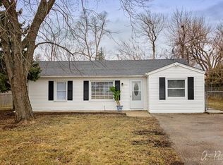 2748 N Lewis Ave, Waukegan, IL 60087