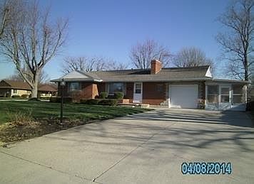 2nd image of 302 Meeker Ave