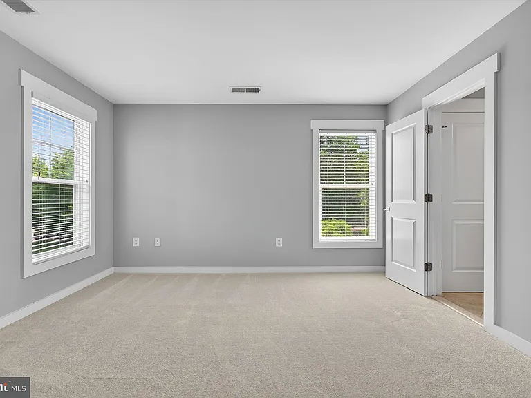 22463 Verde Gate Ter — Photo 20
