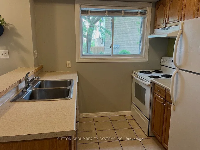 211 Veronica Dr #19 — Photo 8