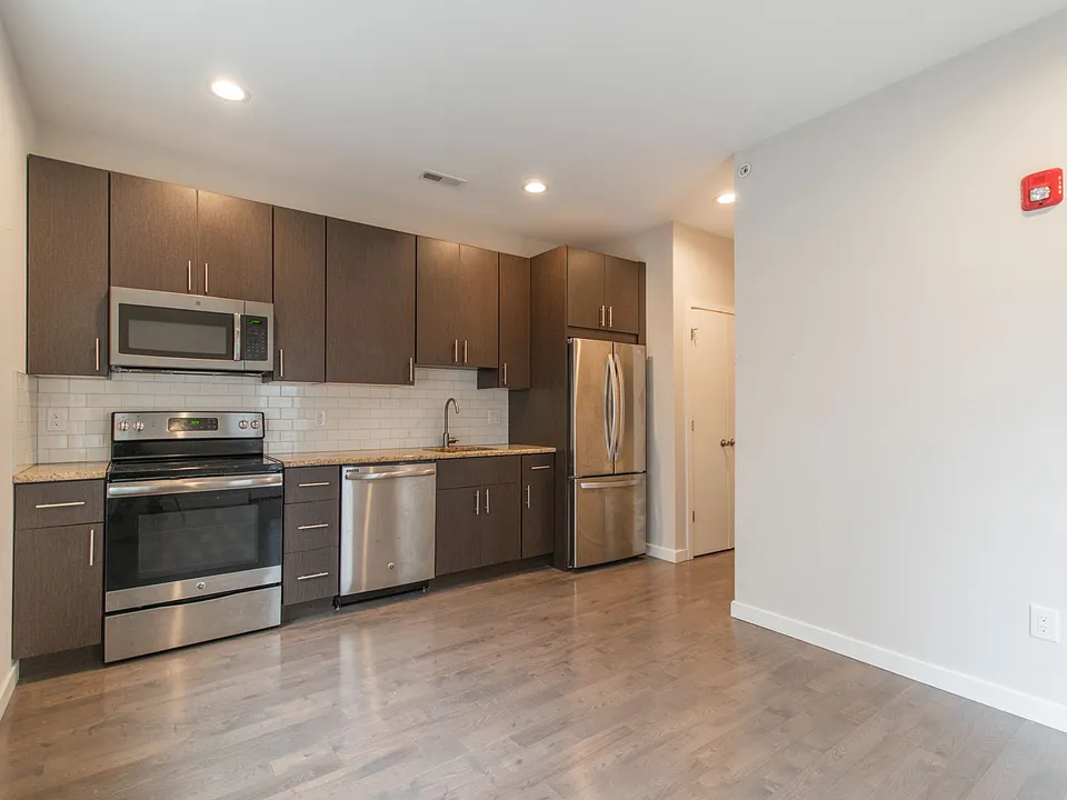 1820 Harlan St #3