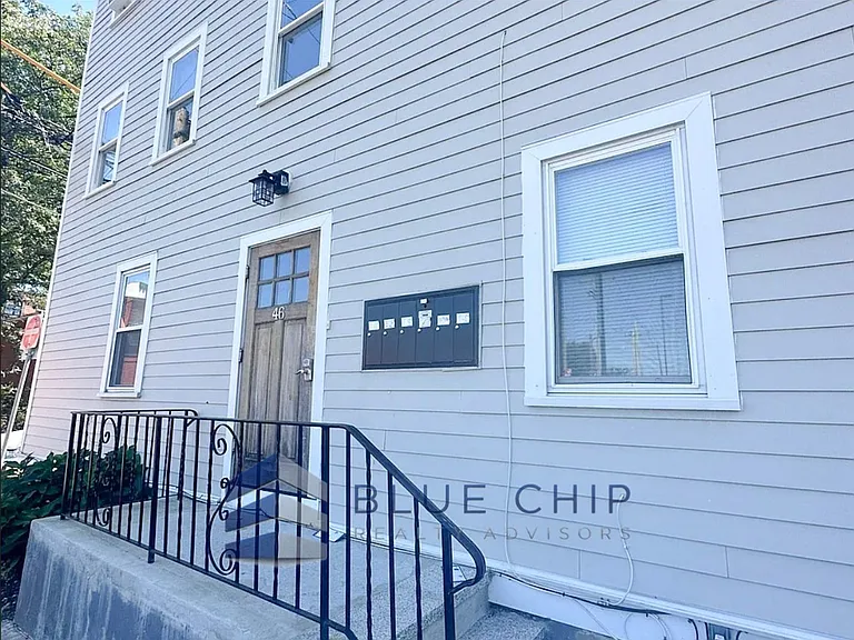46-48 South St — Photo 10