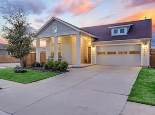 8212 Donnelley Dr, Austin, TX 78744