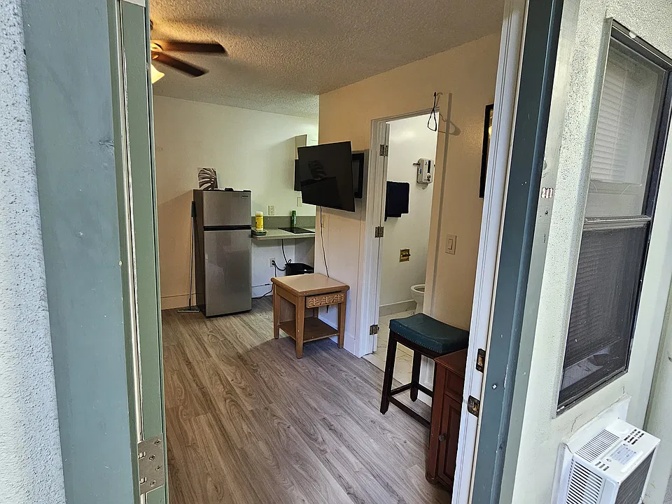 447 Nahua St #211