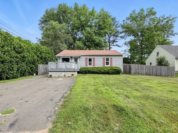 14 Carlton St, South Hadley, MA 01075