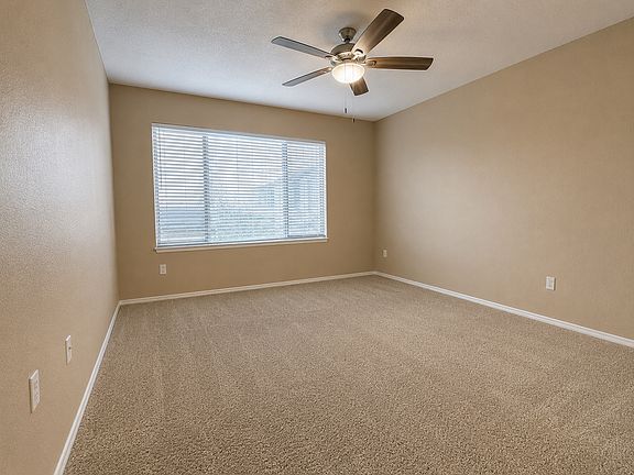 5th image of 3144 Tarpon Dr Unit 204
