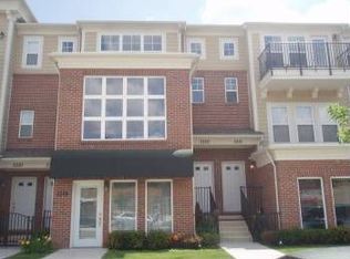 3320 Hilton Rd UNIT 110-101-1, Ferndale, MI 48220