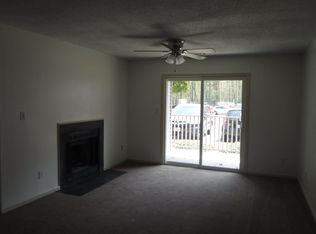 533 Pineland Cir, Newport News, VA 23608