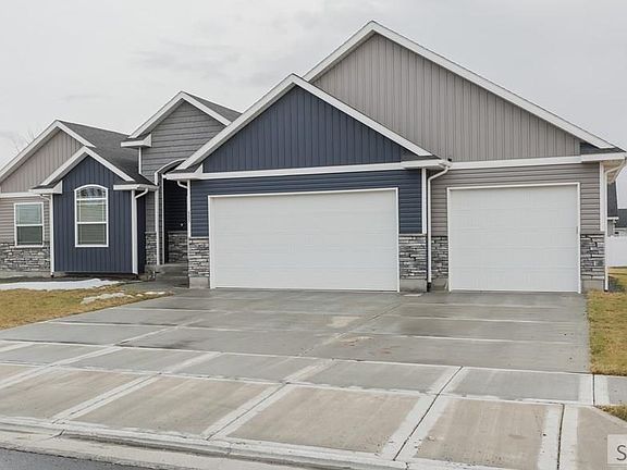 3rd image of 685 Jex Ln