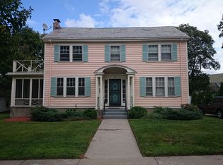 40 Mayflower Rd, Newton, MA 02467