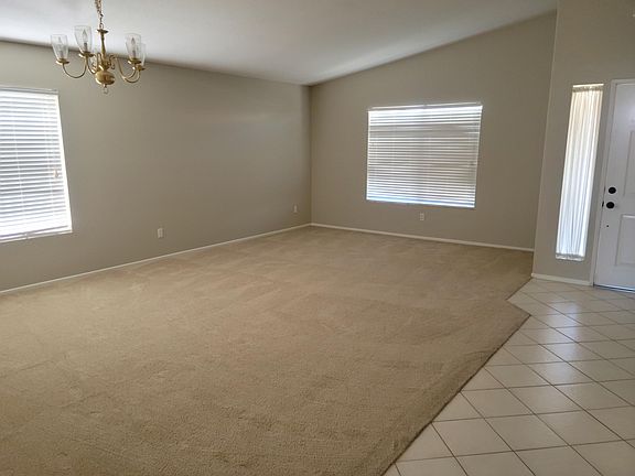 4th image of 37308 Jerome Ln