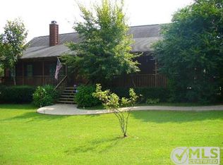 325 Sidney Clements Rd, Cumberland City, TN 37050