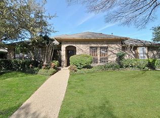 16230 Amberwood Rd, Dallas, TX 75248