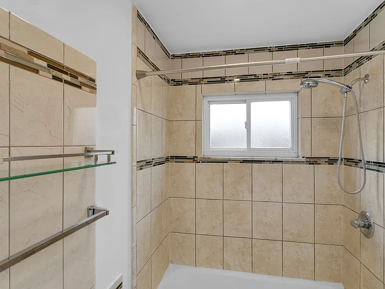 6565 Rosemoor St #2 — Photo 8