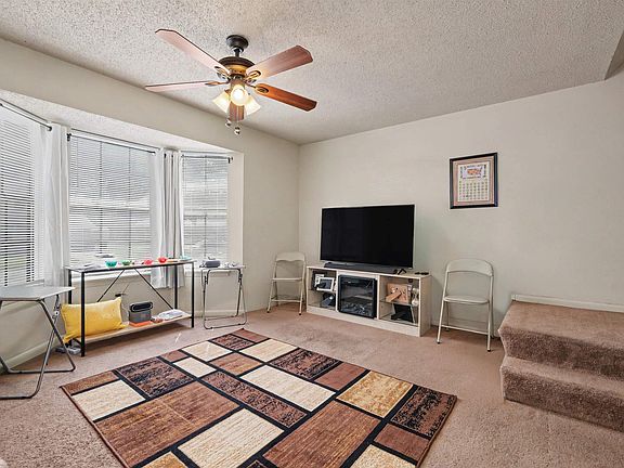 3rd image of 320 Nebling Rd