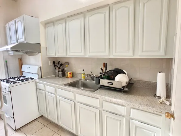 752 54th Street image 10 of 11