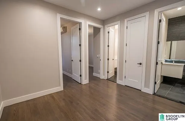 Rented by Brooklyn Group | media 18