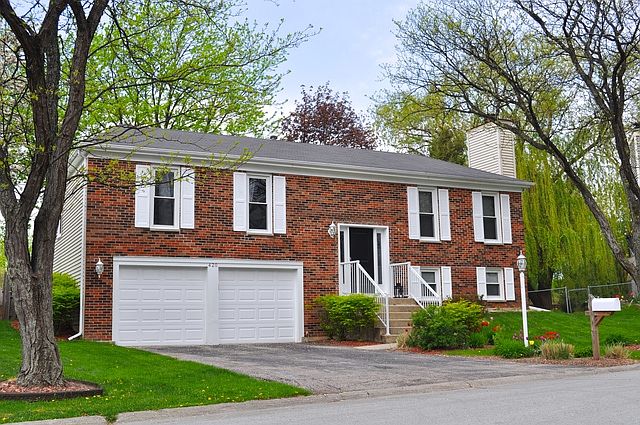 1st image of 420 Avebury Ct