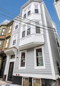 13 Monmouth St APT 1, East Boston, MA, 02128