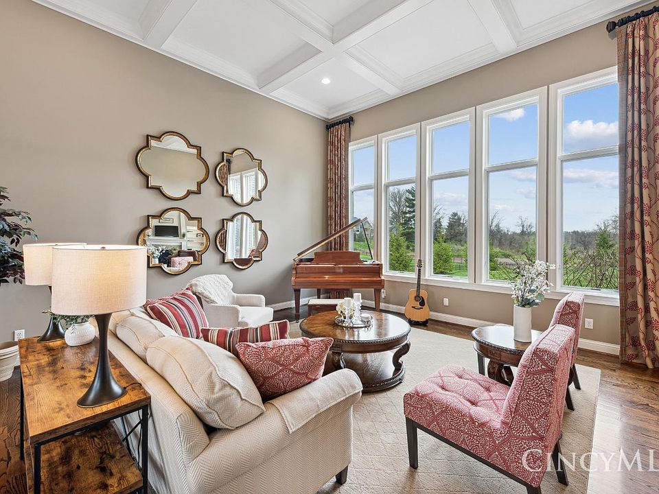 7966 Ayers Rd, Cincinnati, OH 45255 Zillow