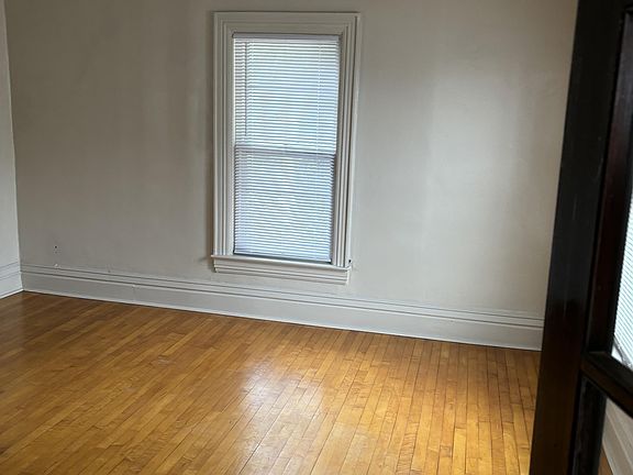2nd image of 717 Scott Ave