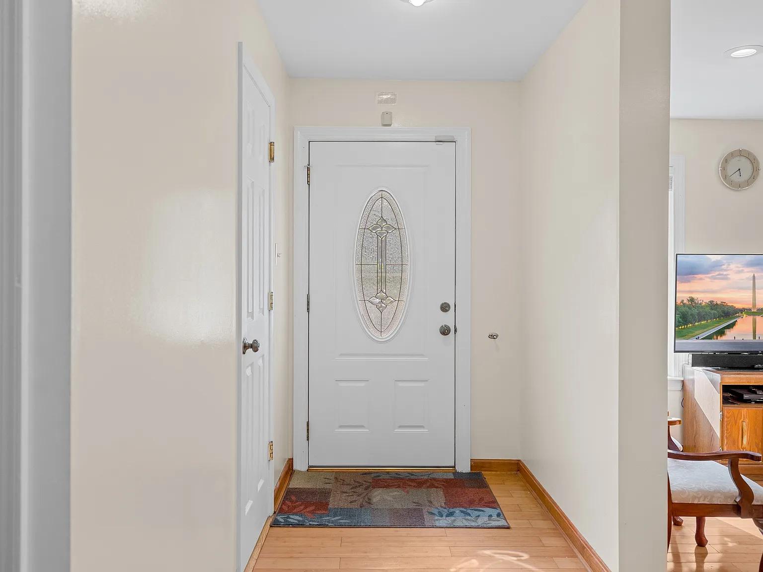 3 bed, 2.5 bath, 1350 sqft, $2,850 — Photo 4