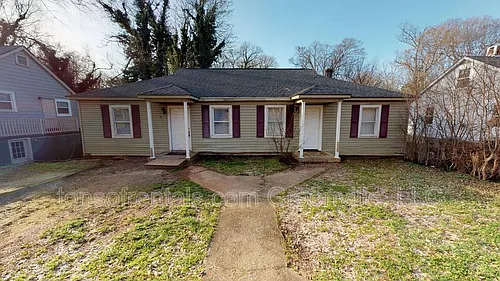 17 B Eastlan Dr Photo 1