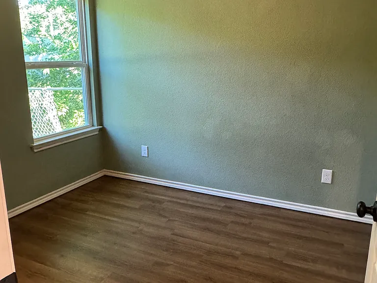 3108 Langford St — Photo 10