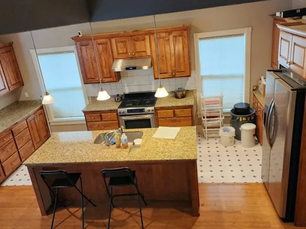 350 Ellie Ln, Eugene, OR 97401