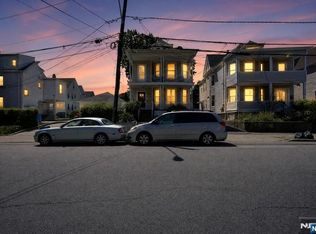 11 Yereance Ave, Clifton, NJ 07011