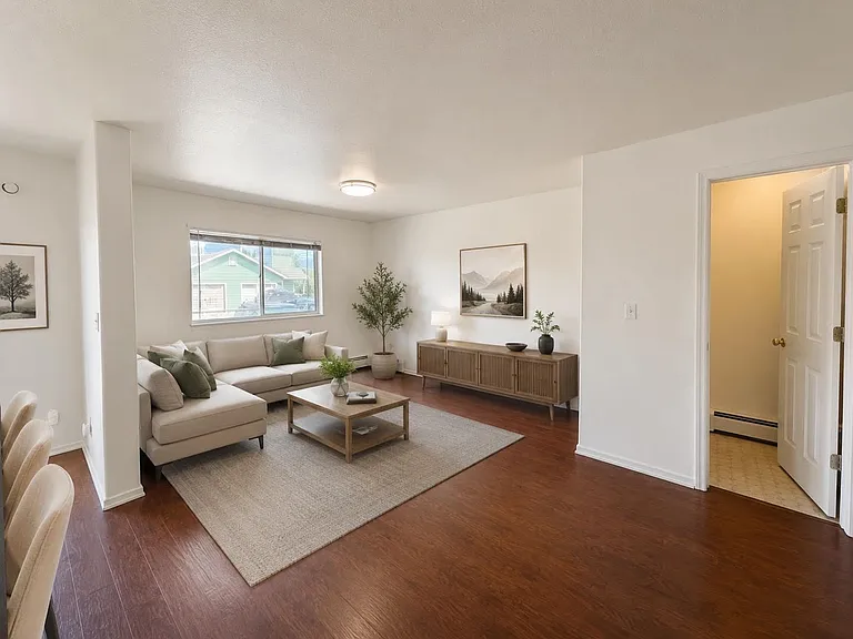 427 Michael Grove Ave #18 — Photo 8
