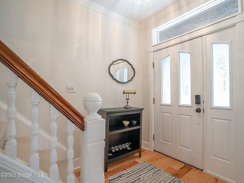 3rd image of 31 George Ave