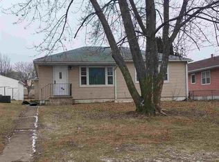 1022 Ash St, Waterloo, IA 50703