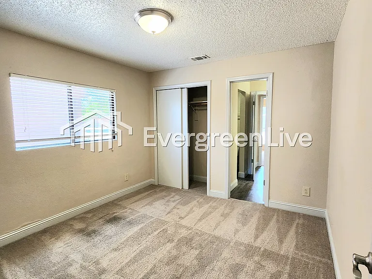 2324 Santo Domingo Ct — Photo 17