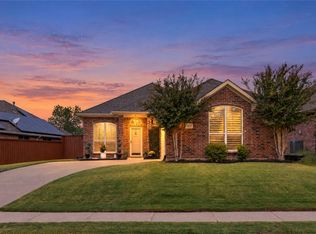 1829 Melton Dr, Carrollton, TX 75010