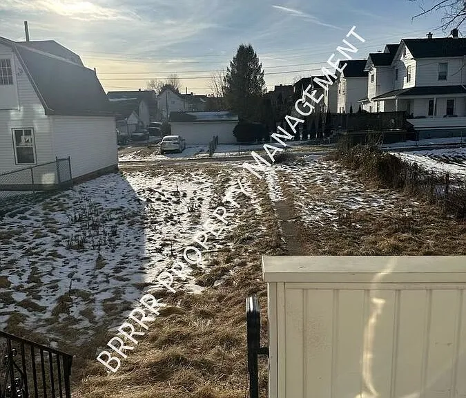 510 Kosciuszko St #A — Photo 14