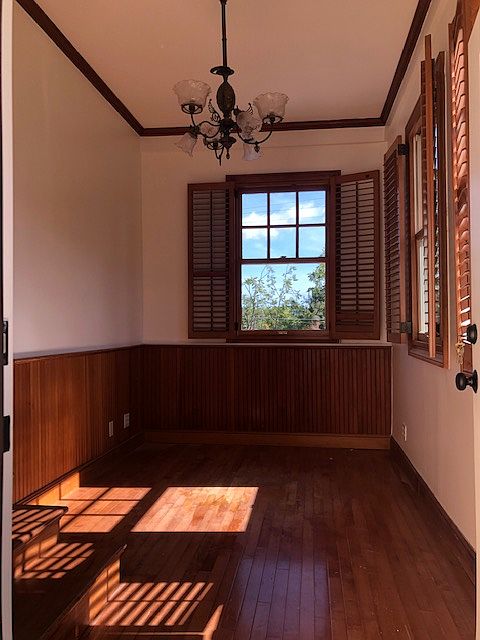 Bonus room/office with views of the San Francisco Theological Seminary.