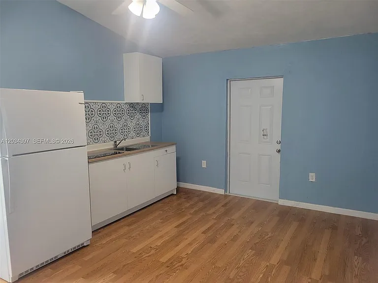 20420 Marlin St — Photo 7