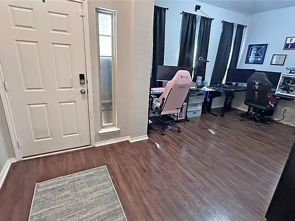 3rd image of 3303 Shawlands Rd