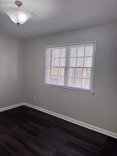 Building Photo - 24975 Beavan Ct