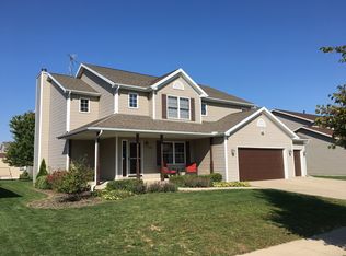 1309 Cashel Dr, Bloomington, IL 61704