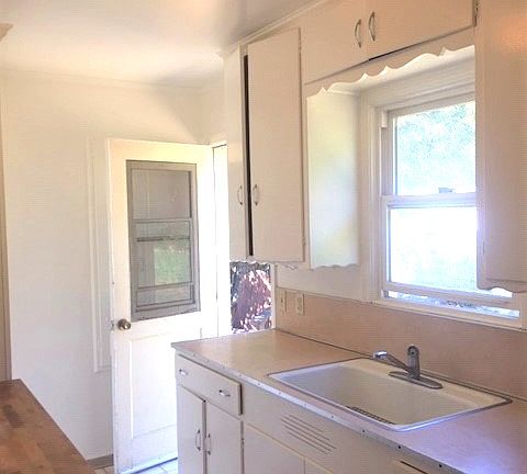 3rd image of 186 El Solyo Heights Dr