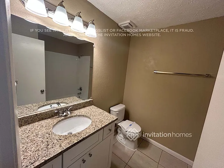 4402 Presidential St — Photo 10