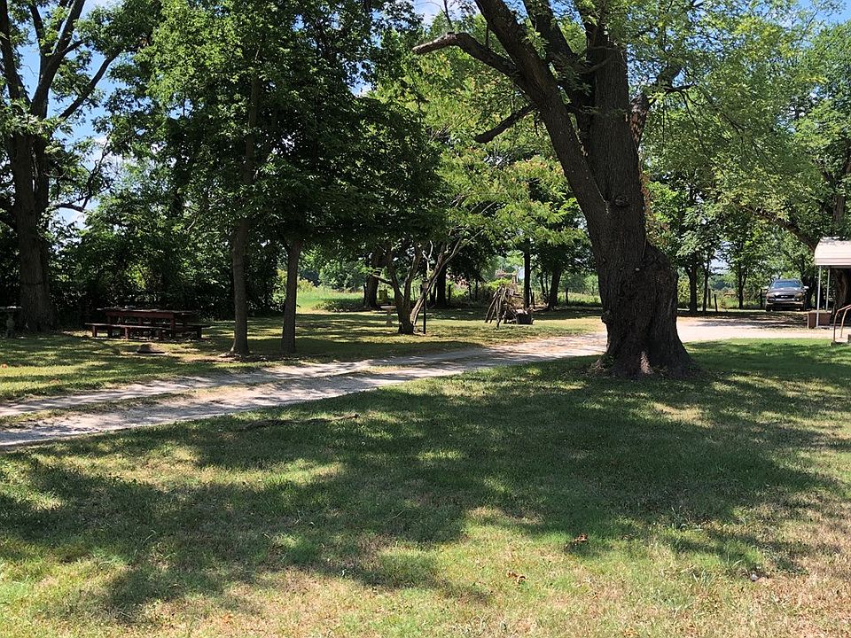 2nd image of 4794 Reno Rd