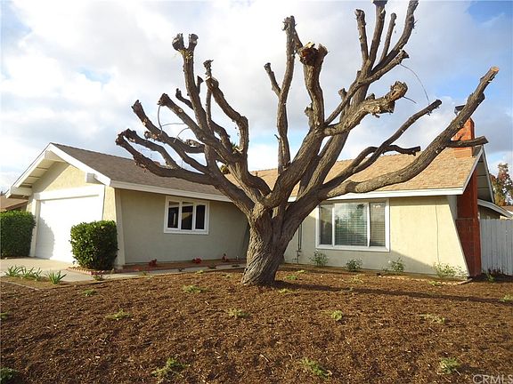 3rd image of 14301 Victor Dr