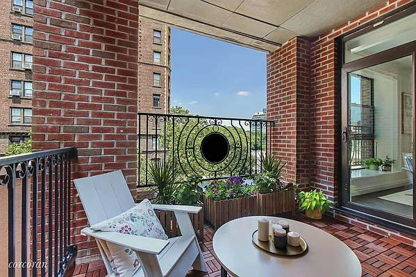 Sold by Corcoran | media 26