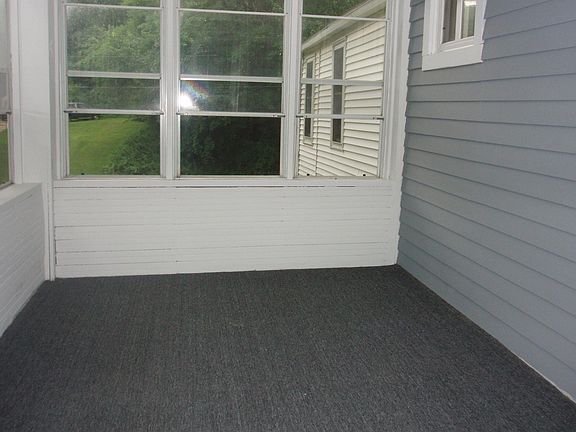 4th image of 525 Clark St NW
